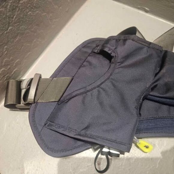 Sport Hydration Pack Running Belt - Picture 2 of 7